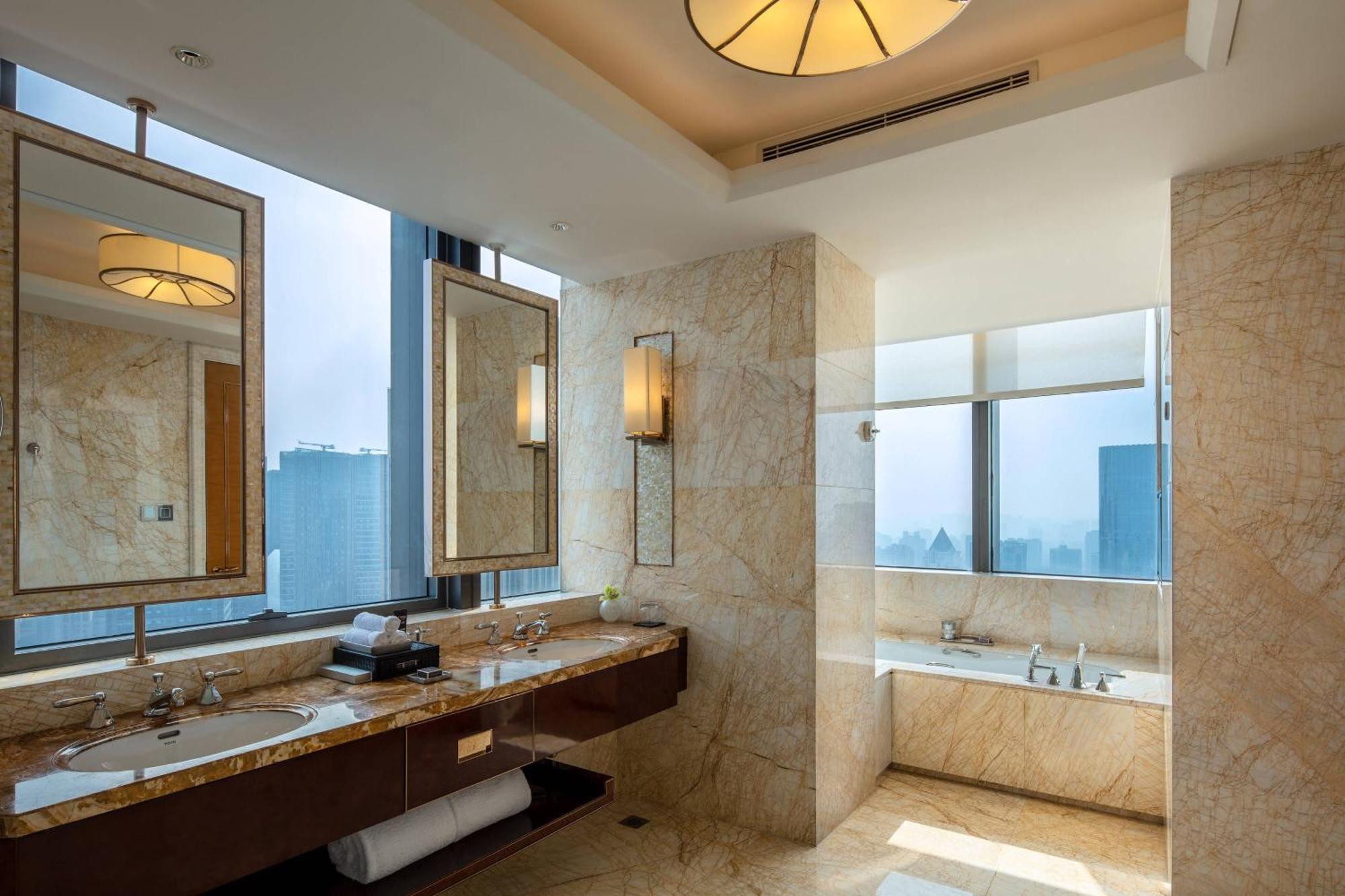 The Ritz-Carlton, Chengdu Hotell Exteriör bild