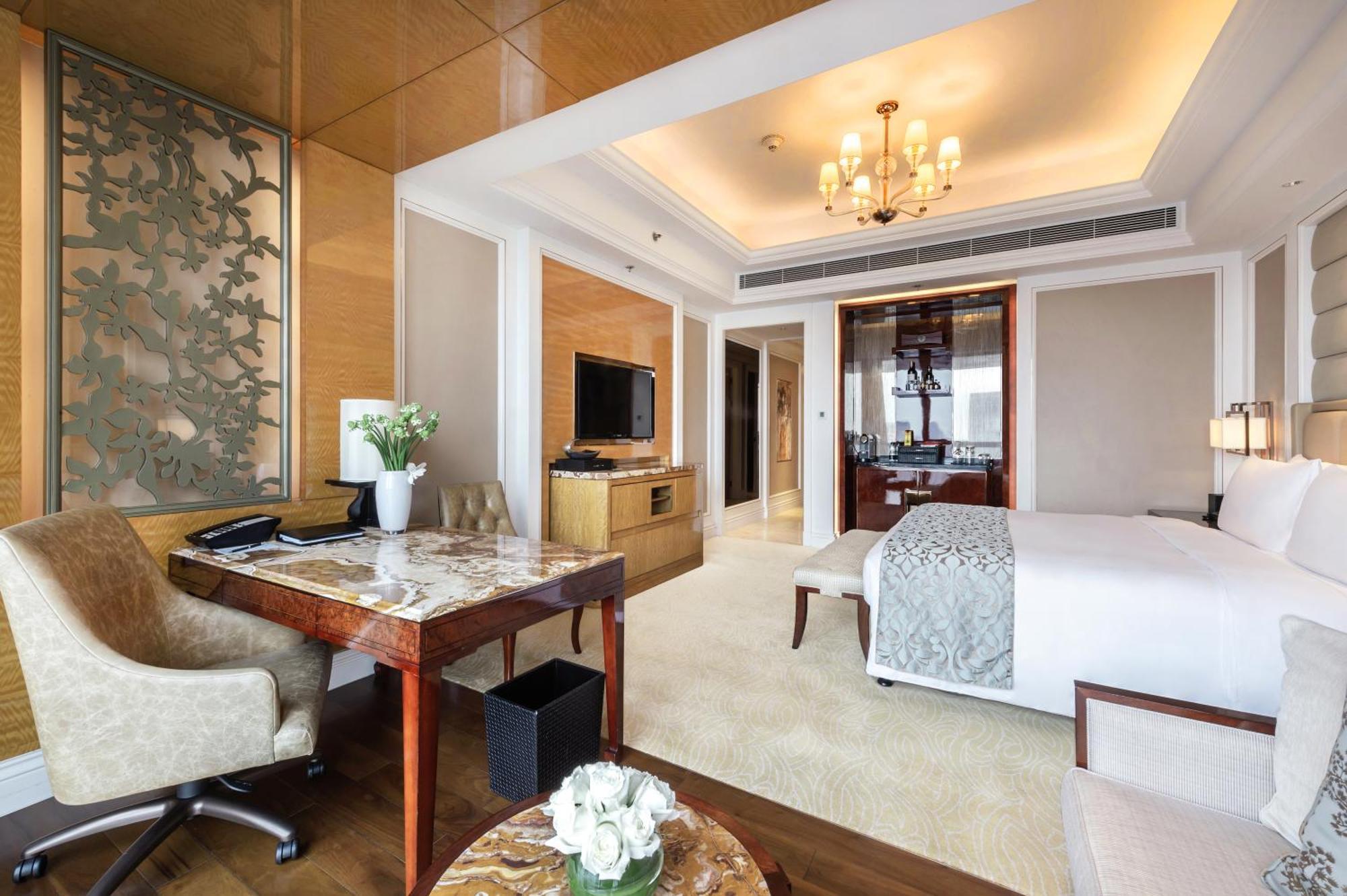 The Ritz-Carlton, Chengdu Hotell Exteriör bild